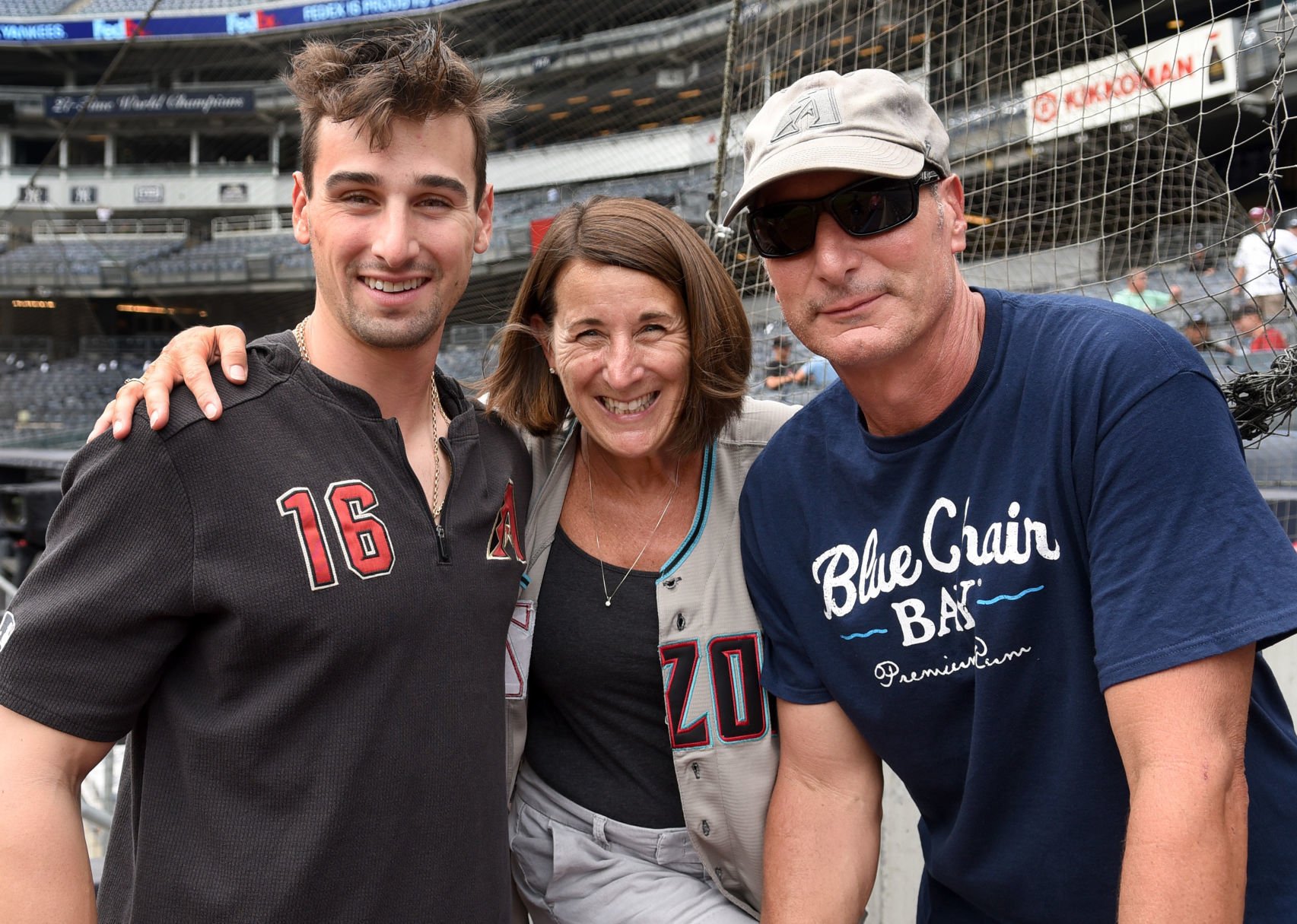 female yankee jersey