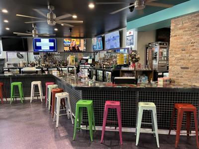 Britches' in business: Colorful dance bar opens in Auburn