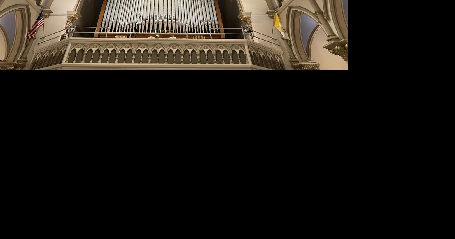Auburn church to screen 'Phantom of the Opera' with live organ