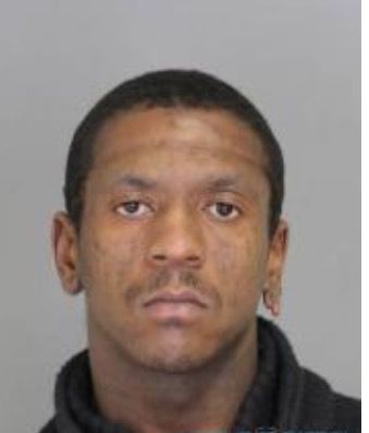 Police: Auburn man threatened woman with a machete