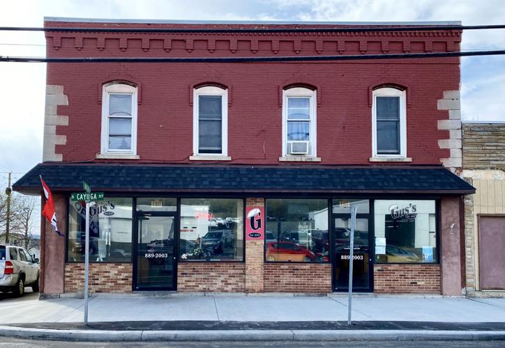 Gus's Pizzeria