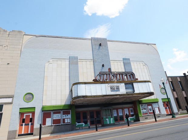 Auburn Schines Theater wins state grant