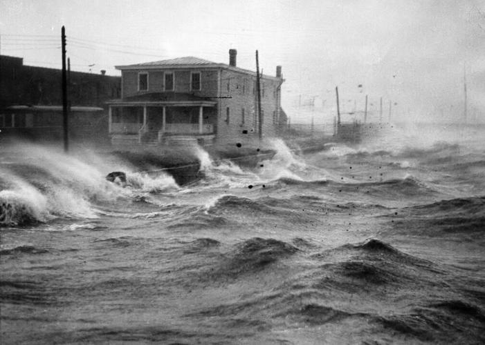 1936: Texas takes a hit