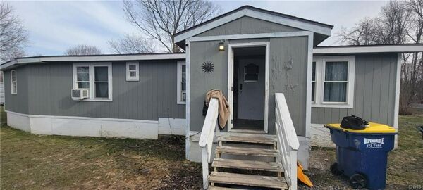 3 Bedroom Home in Elbridge - $74,900