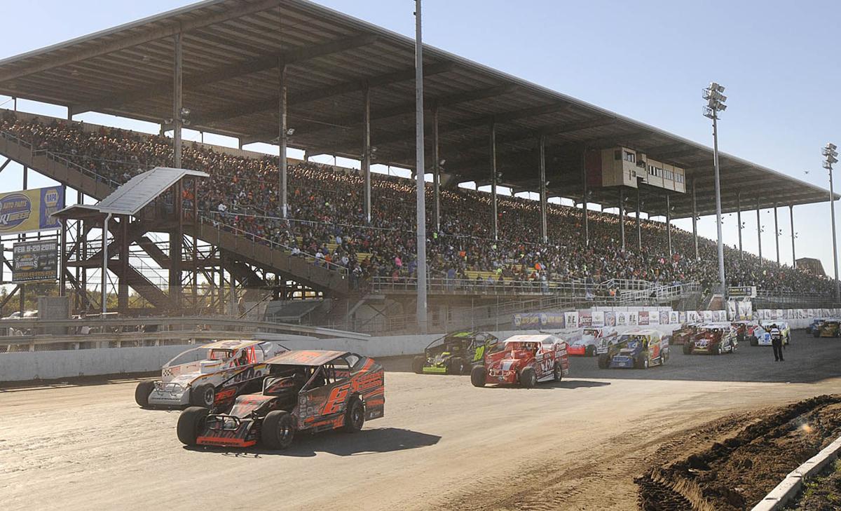 Buffaloarea firm to demolish New York State Fair Grandstand Saturday