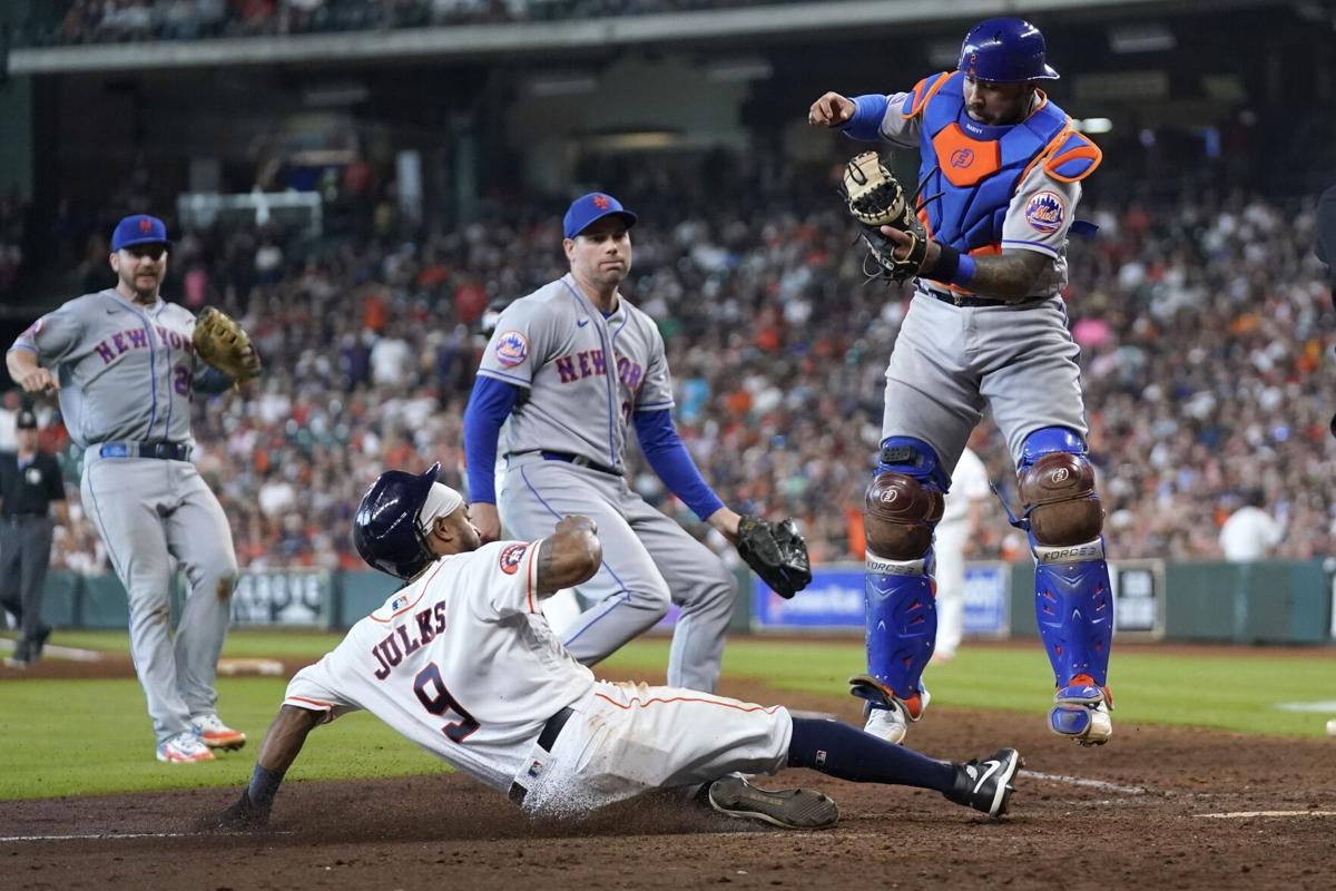 Houston Astros outlast New York Mets 10-8