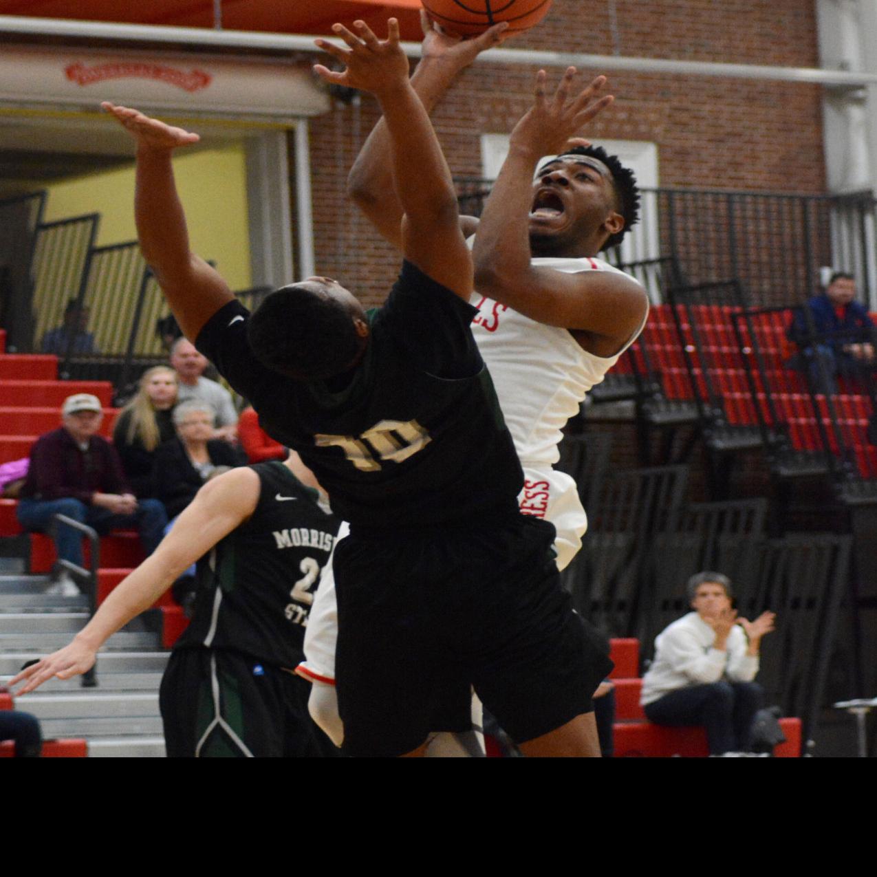 Wells College Men S Basketball Team Surges Late In Each Half In