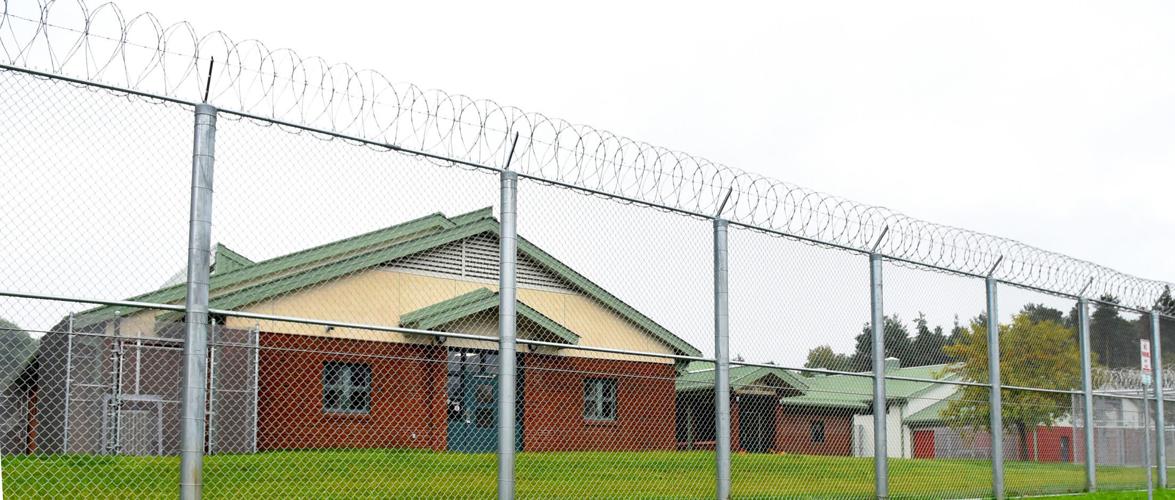 Auburn youth facility worker arrested for inciting fight between teens