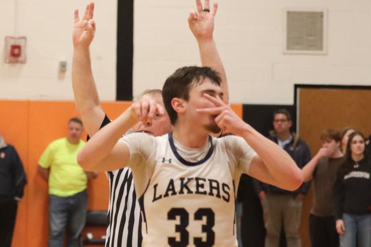 Skaneateles boy basketball vs. Mount Markham (6).JPG