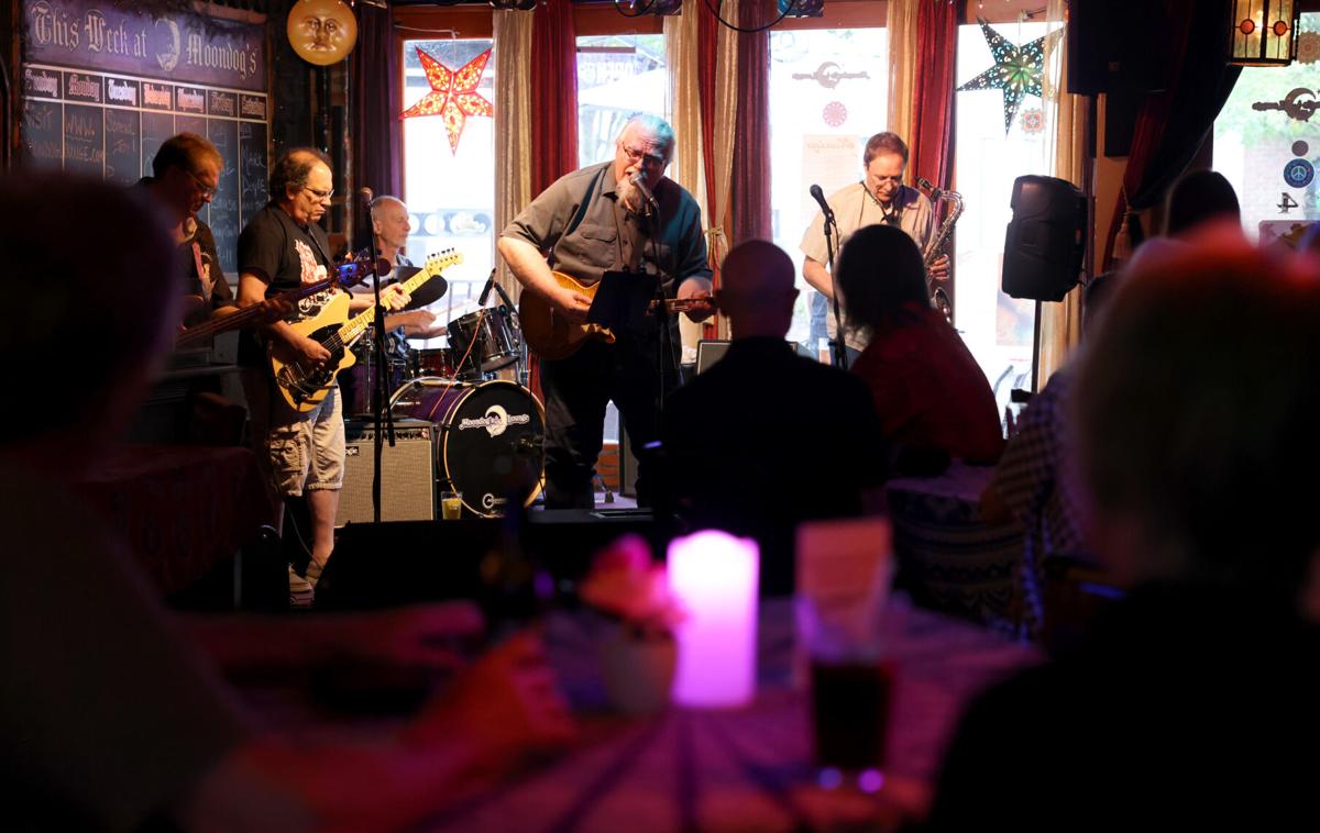 Moondog's Lounge 1.JPG