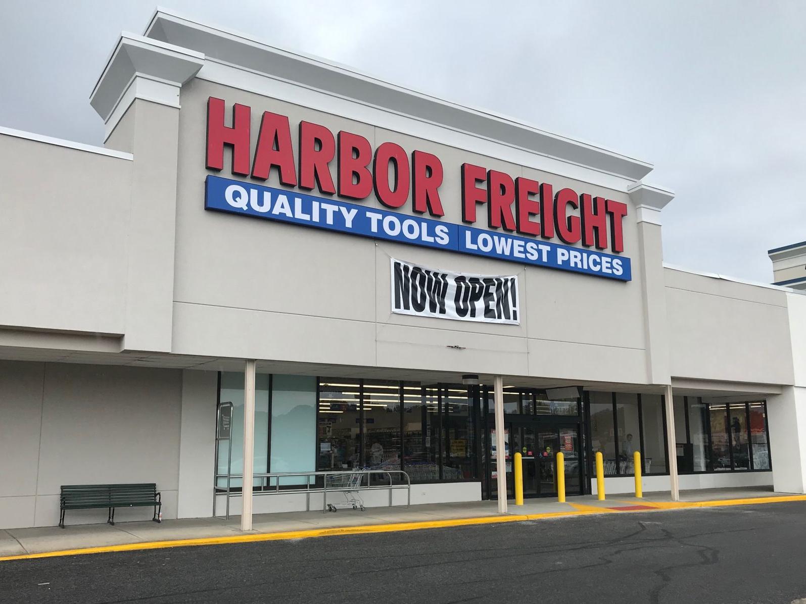 Harbor Freight Opens In Auburn Giveaway Planned Local News Auburnpub Com
