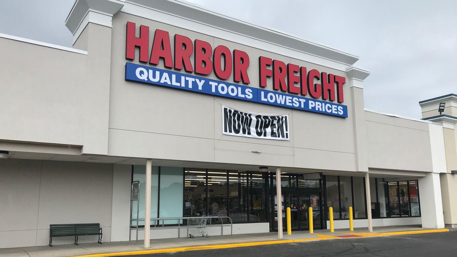 Harbor Freight Opens In Auburn Giveaway Planned Local News Auburn Ny Auburnpub Com Auburnpub Com