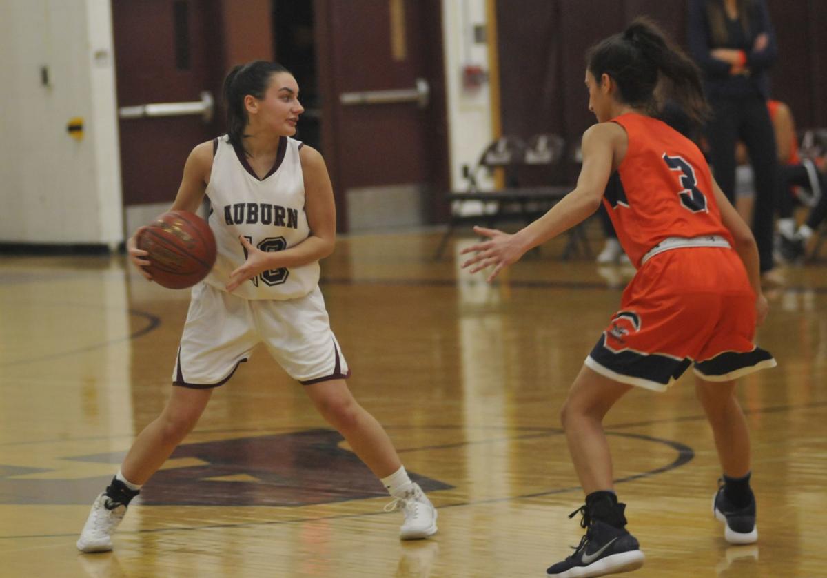 Solomon S Streak Propels Auburn Over Liverpool Gera Nets Point No