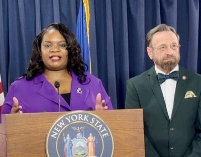 Baskin pushes effort for HIV housing
