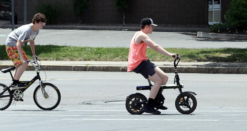 E-Bikes 1.JPG
