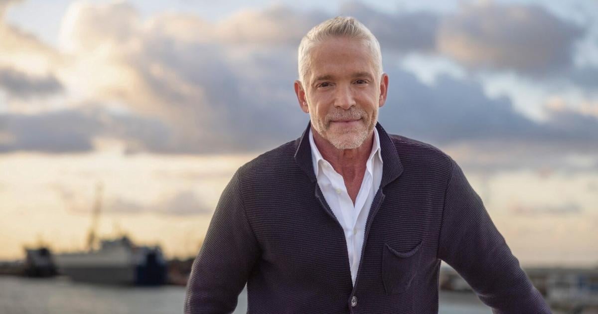 Go away with ... Dave Koz