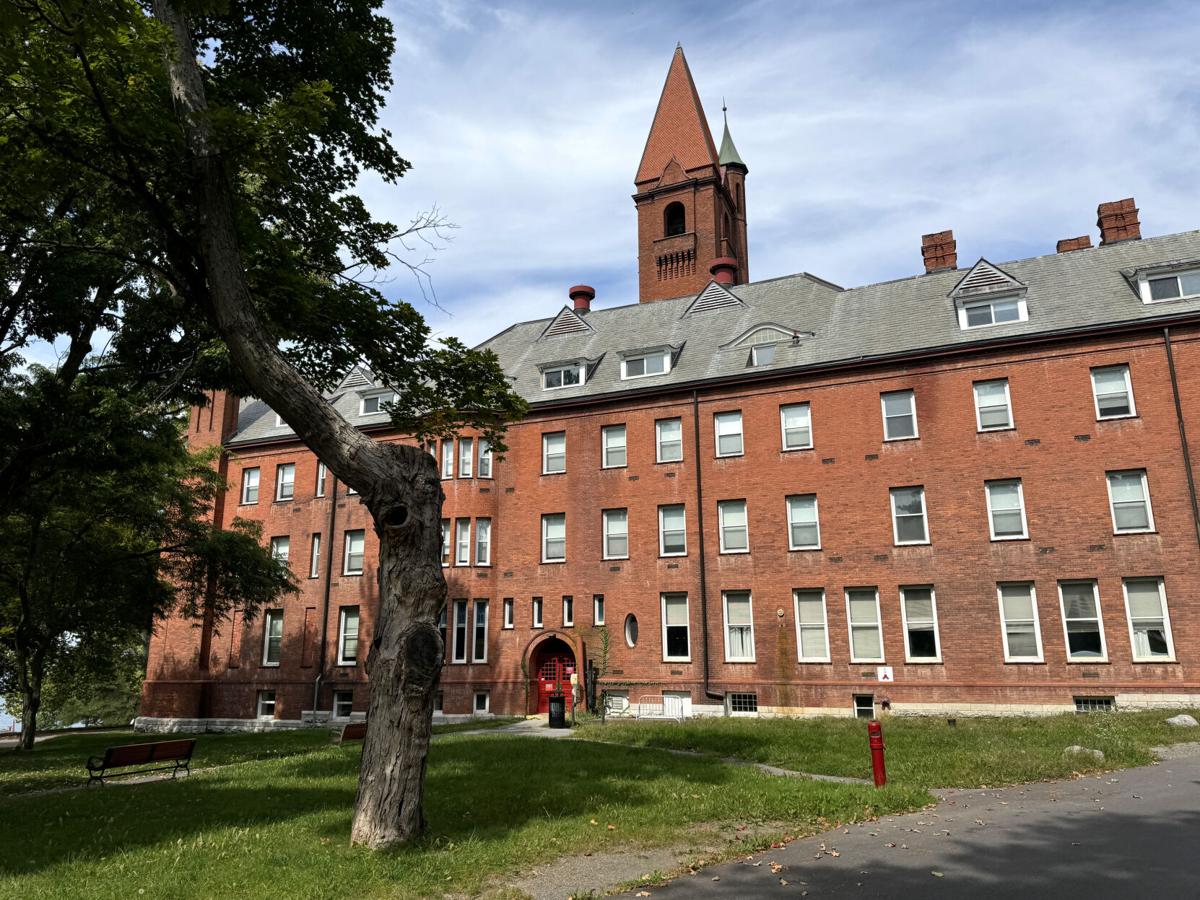 Wells College 6.JPG