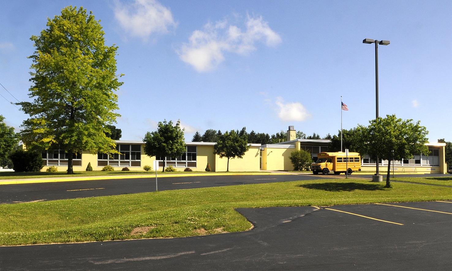 Union Springs school district vote won't affect plans to close elementary school