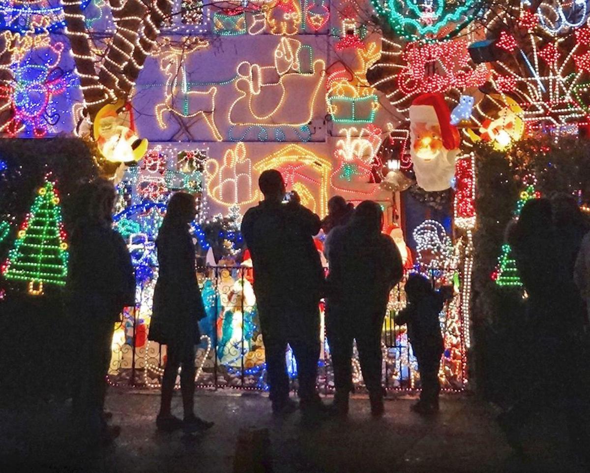 Light Up Your Holidays Regional Avenuenews Com