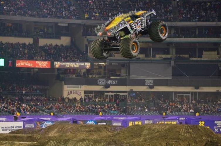 Monster Jam Rumbles into Baltimore, Relaxer