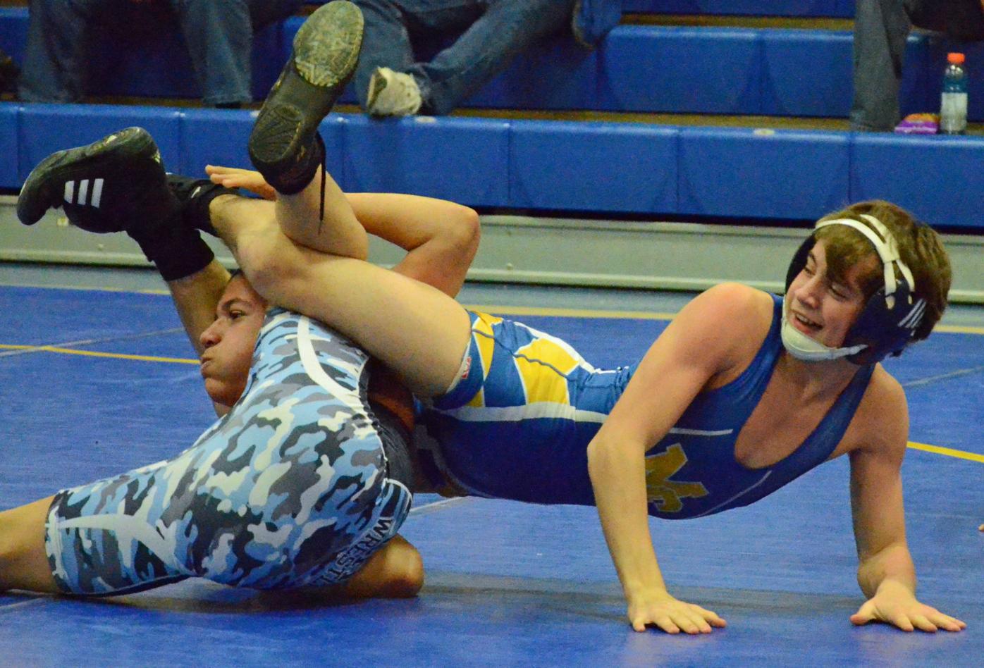 Mount Carmel wrestlers enjoying unbeaten season Sports