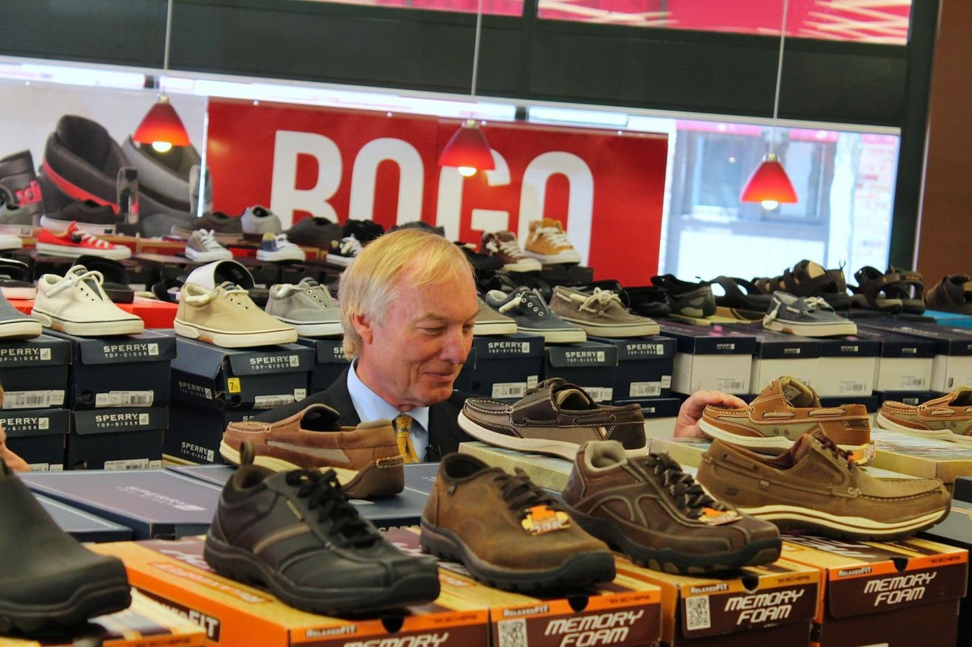 Comptroller kicks off Tax-Free Week in White Marsh | Local ...