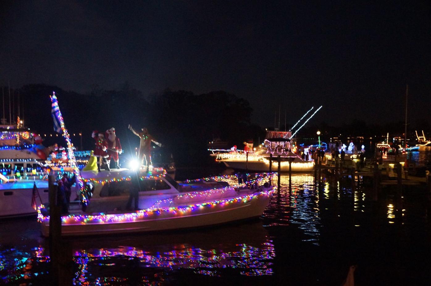 Lake Wylie Christmas Boat Parade 2022 Lighted Boat Parade Sets Middle River A-Glow | | Avenuenews.com