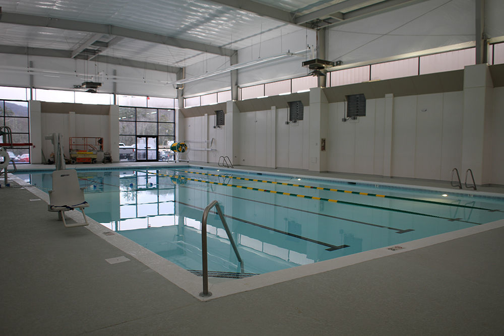 LMC's RheaLyons Pool open to public Avery
