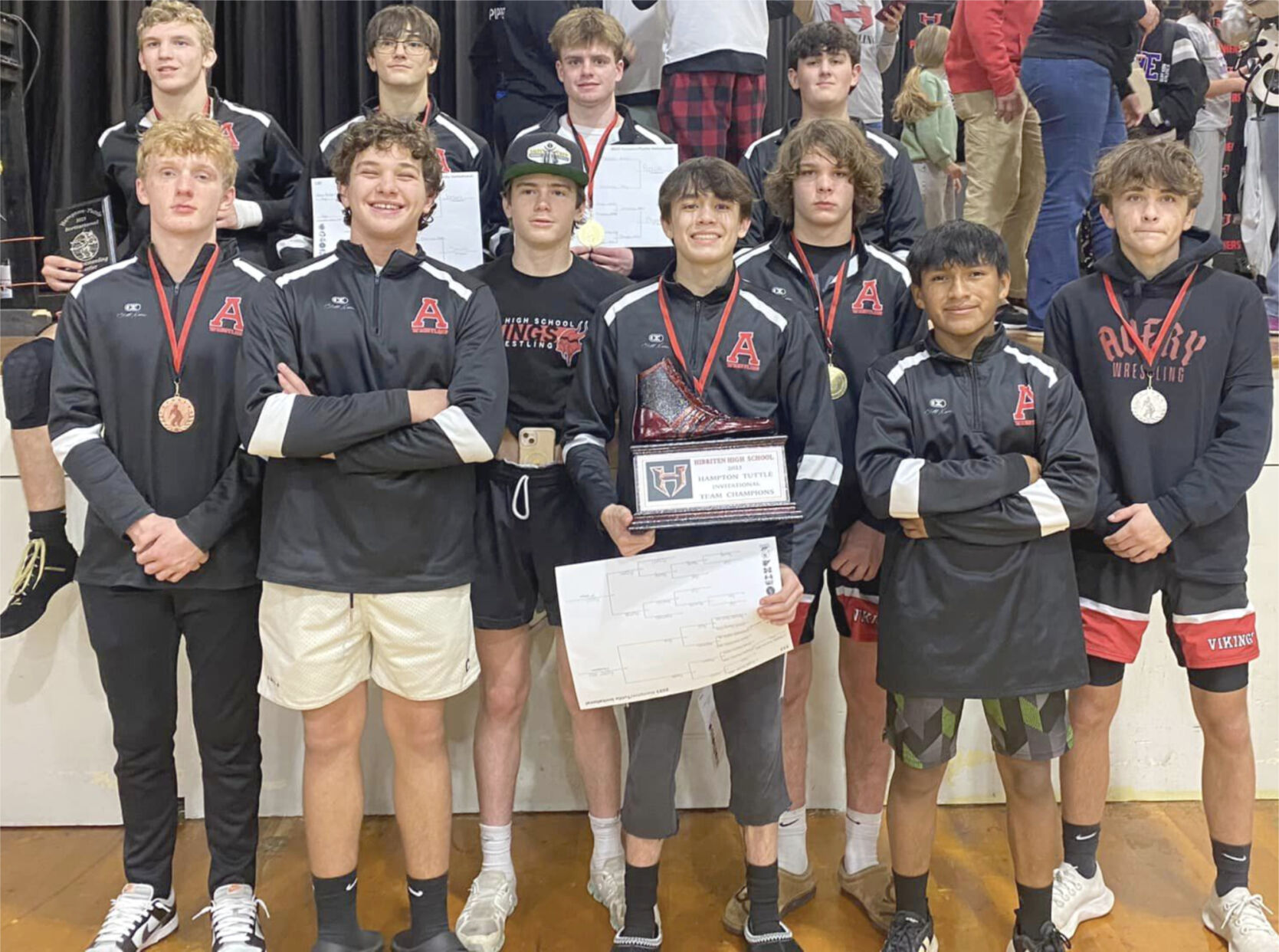 Wrestling sweeps first home match, claims Tuttle Invitational title