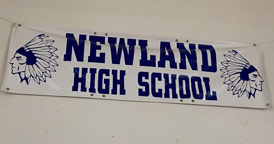 Classmates reconnect at Newland High School annual reunion Community