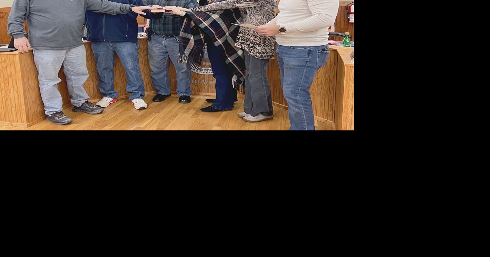 Elk Park swears in elected members, receives clean audit | Government ...
