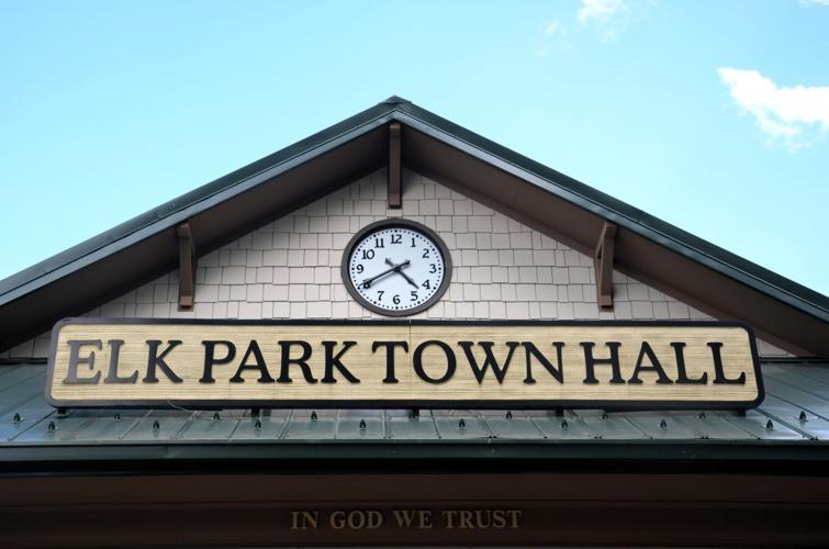 Elk Park Aldermen talk trash collection, sewer plant projects