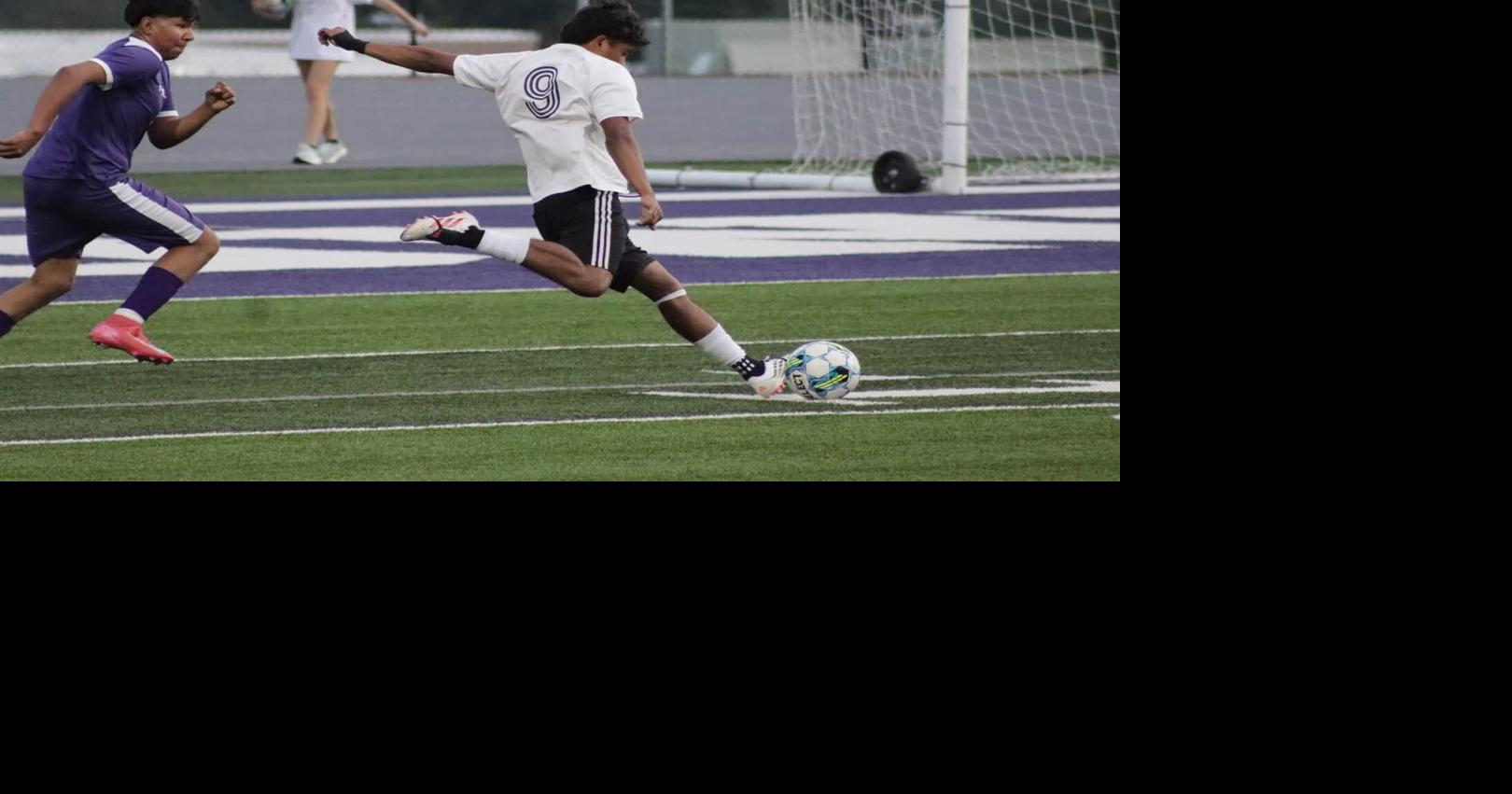 Avery Soccer splits conference matches with Mitchell, Polk