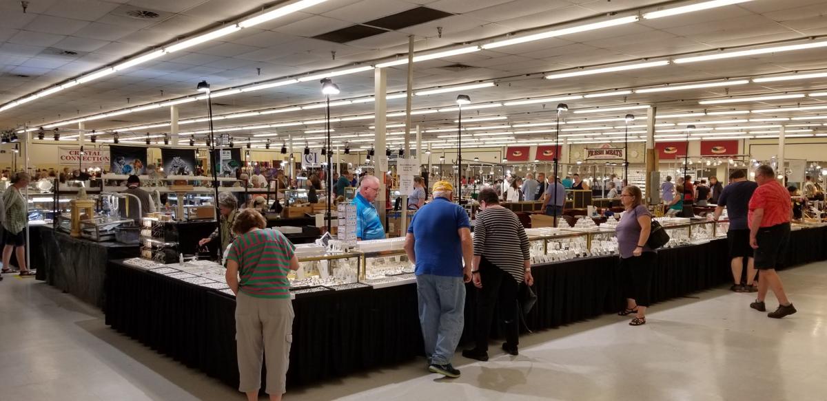 Annual gem festival draws a crowd to Spruce Pine Avery