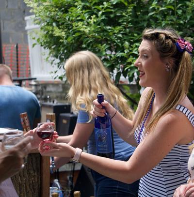 Wine And Beer Festival Draws A Crowd Avery Averyjournal Com