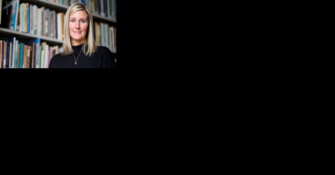 Stella Vance pursues bachelor's degree after more than 20 years in the workforce | Community - Vimarsana News