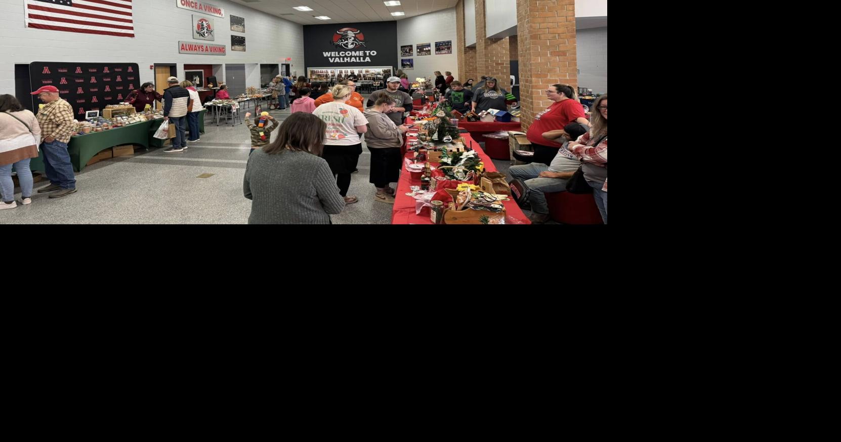 Holiday Market brings festive cheer to Avery County High School