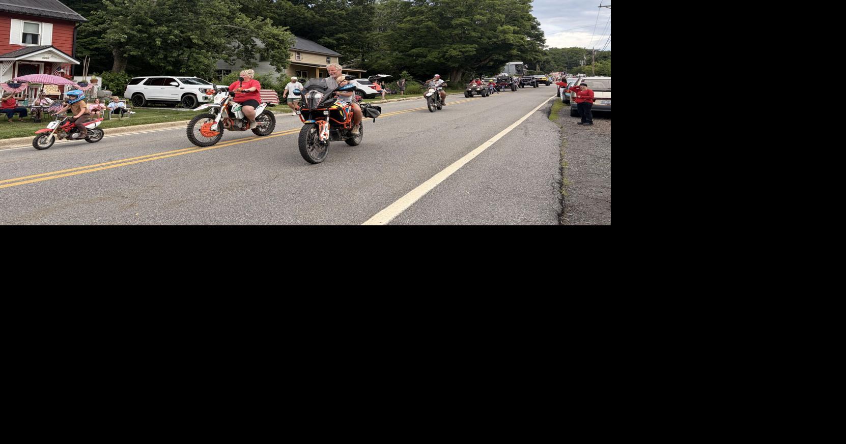 Cranberry parade celebrates 250 years of freedom