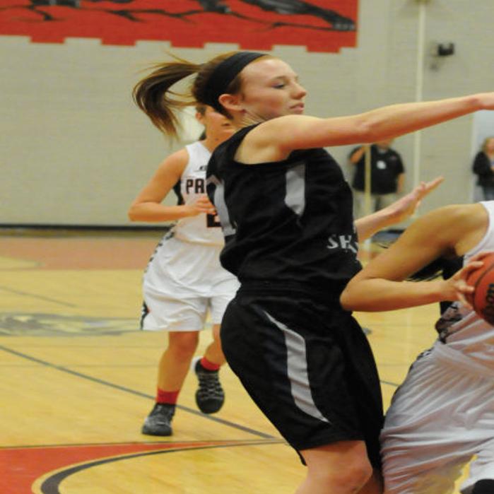 Coconino Girls Basketball Team Uses Strong 2nd Quarter Effort To