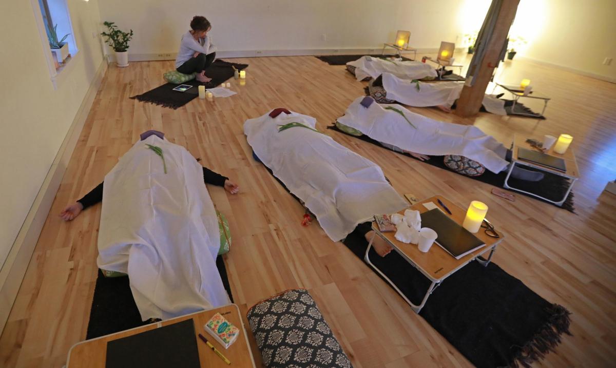 'Living funerals' simulate death to help re-evaluate life ...
