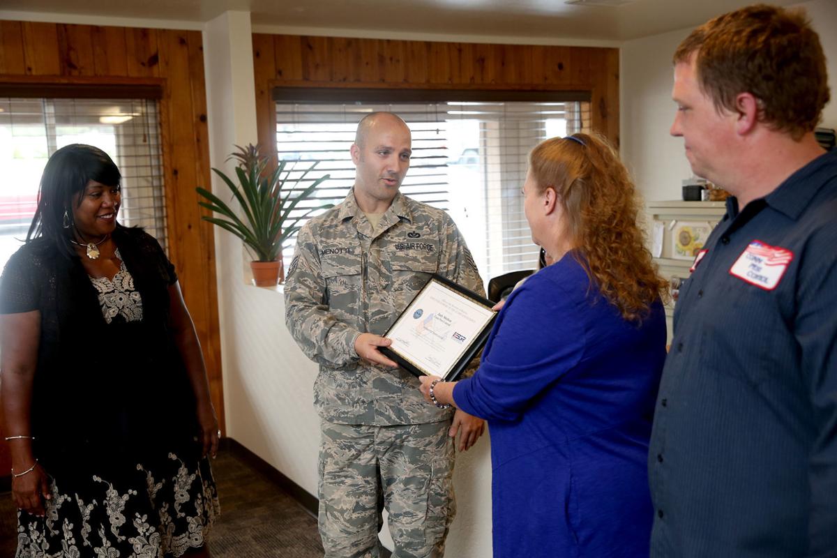 Owner of Conn Pest Control receives patriot award | News ...