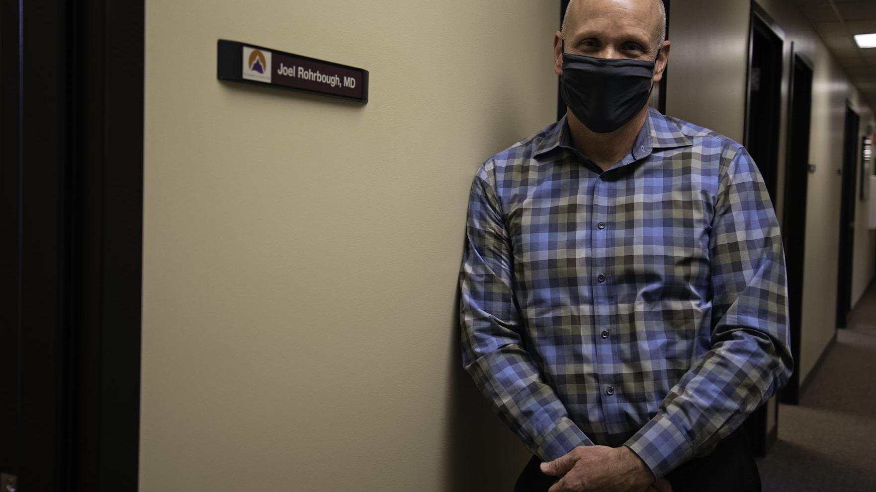 Dr. Joel Rohrbough to retire from Northern Arizona Orthopaedics after 19 years - Vimarsana News