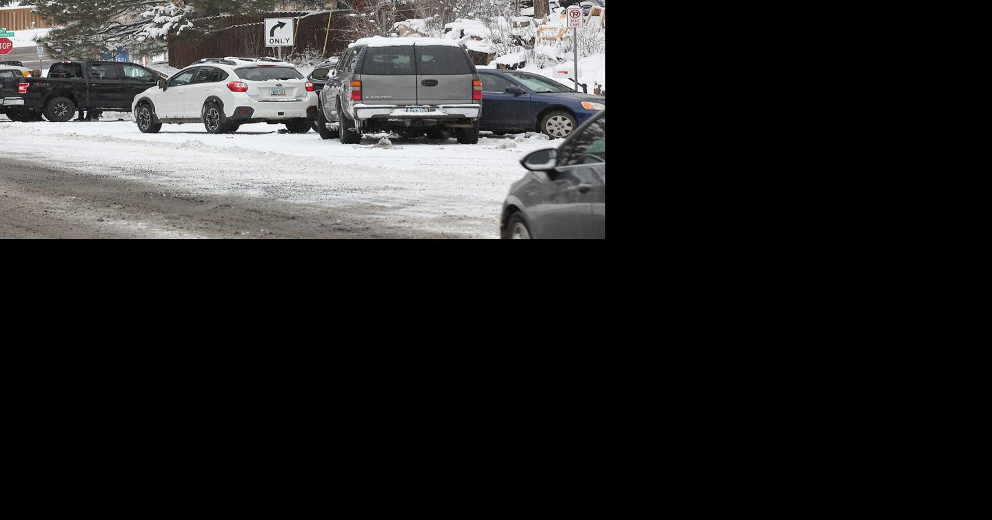 Snowy road conditions lead to a surge in Flagstaff traffic incidents