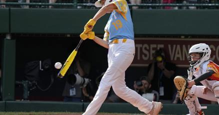 California advances to Little League World Series championship with 61 win over Texas California advances to Little League World Series championship with 61 win over Texas