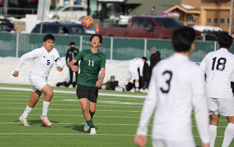 Flagstaff boys soccer shuts out Pueblo to advance to 4A quarterfinals