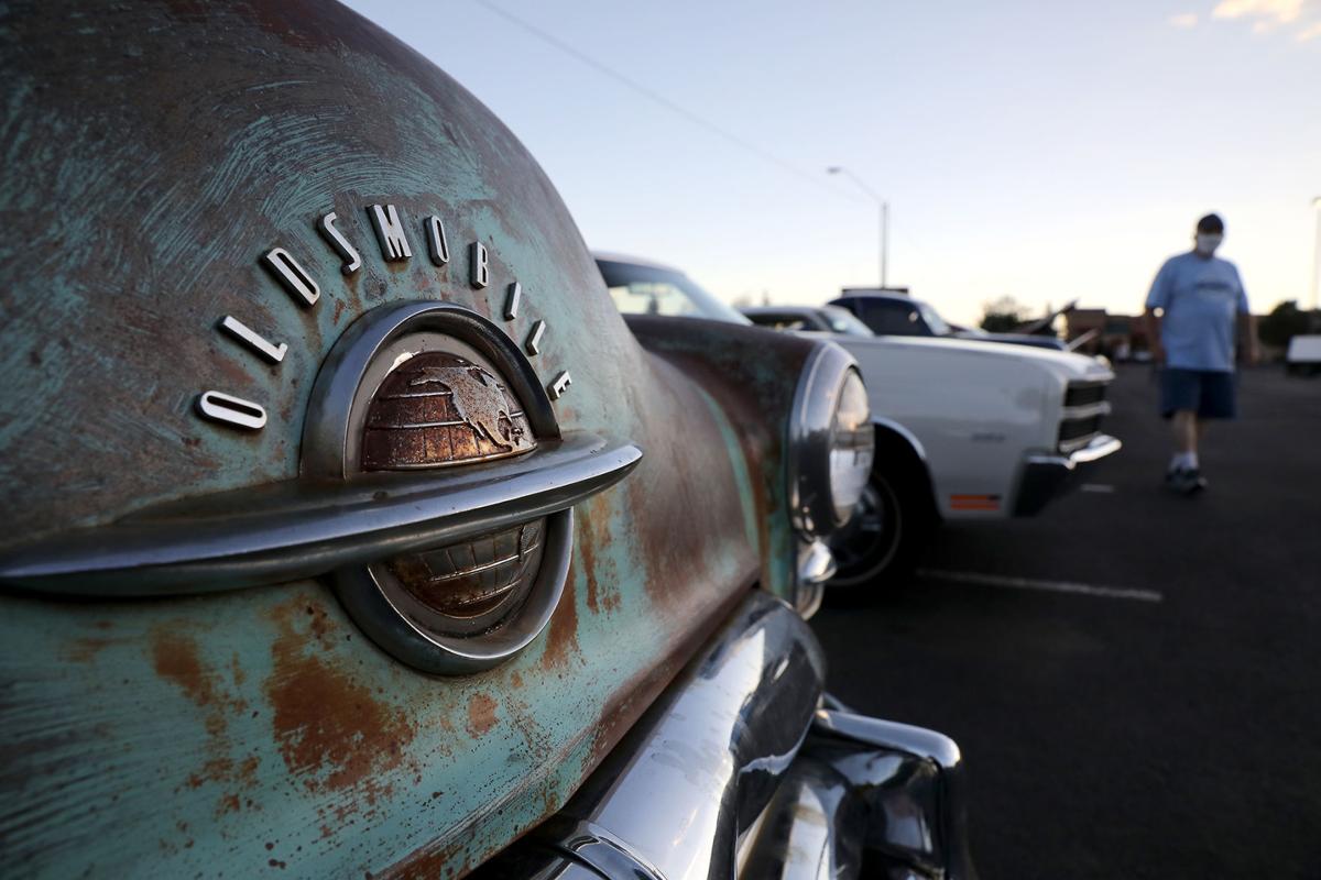 Flagstaff Clubs Gather For Classic Car Shows The Coronavirus Version Local Azdailysun Com Flagstaff Clubs Gather For Classic Car Shows The Coronavirus Version Local Azdailysun Com