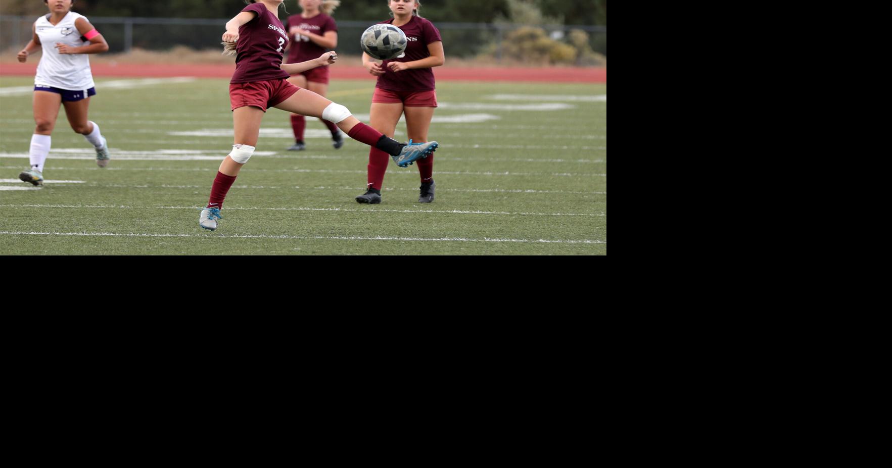 Still on top: NPA girls soccer thwarts Payson to remain in region lead