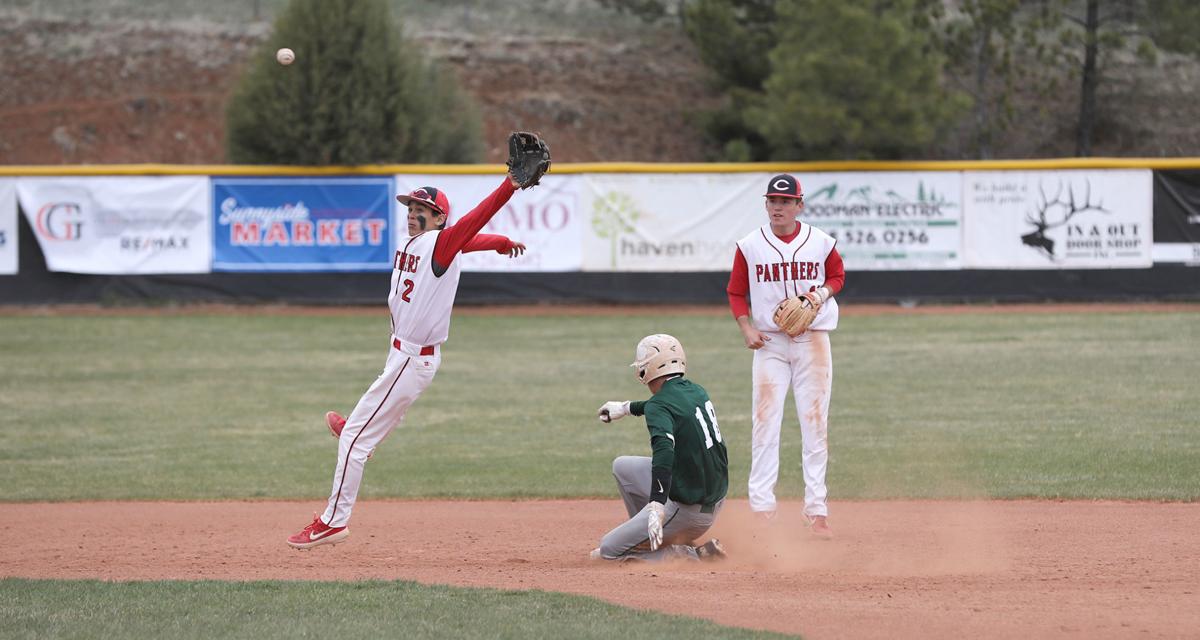 Flagstaff Baseball Walks In Winning Run Coconino Walks Off With 7 6 Win Local Azdailysun Com
