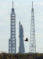 Bezos' New Glenn debut to pose long-awaited challenge to SpaceX