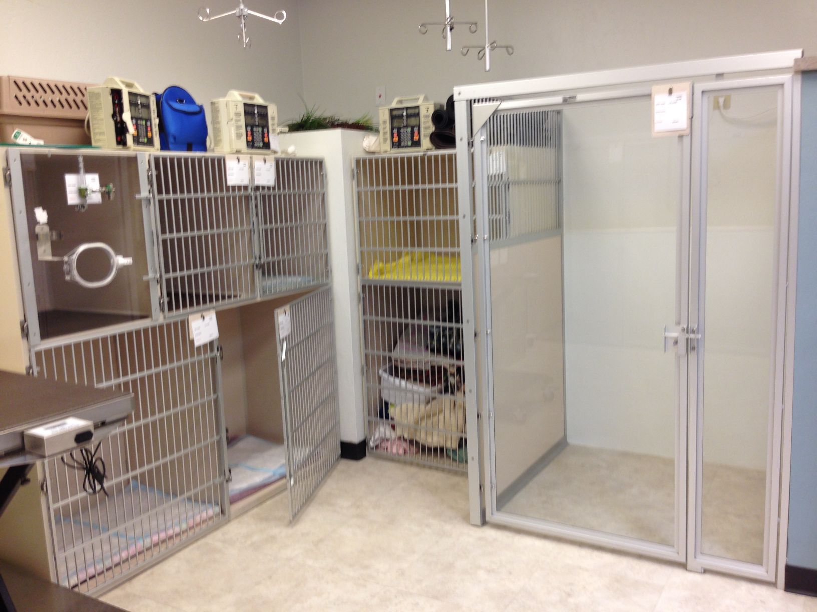 veterinary kennels